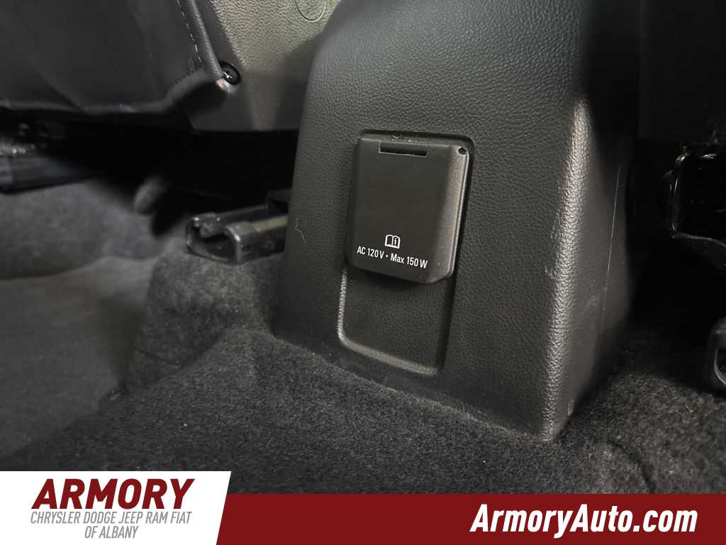 Thumbnail: 2020 Chevrolet Trax - 33