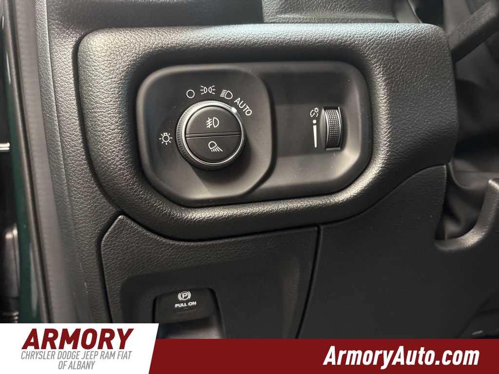 Thumbnail: 2026 RAM 1500 - 8