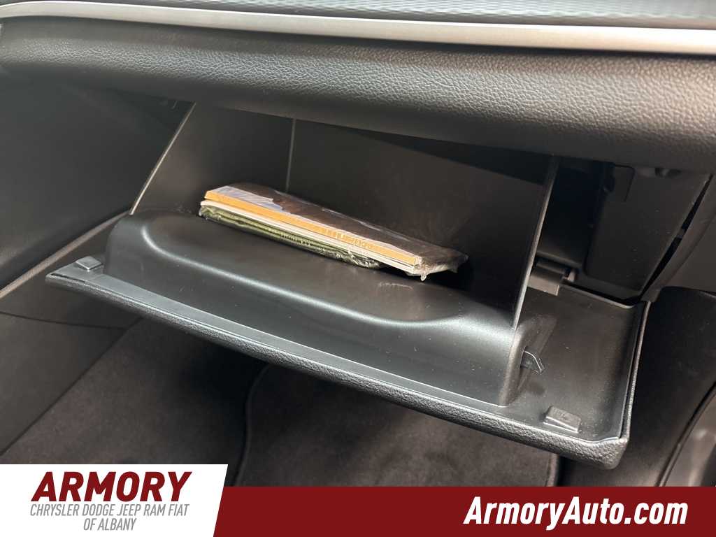 Thumbnail: 2025 Jeep Grand Cherokee - 41