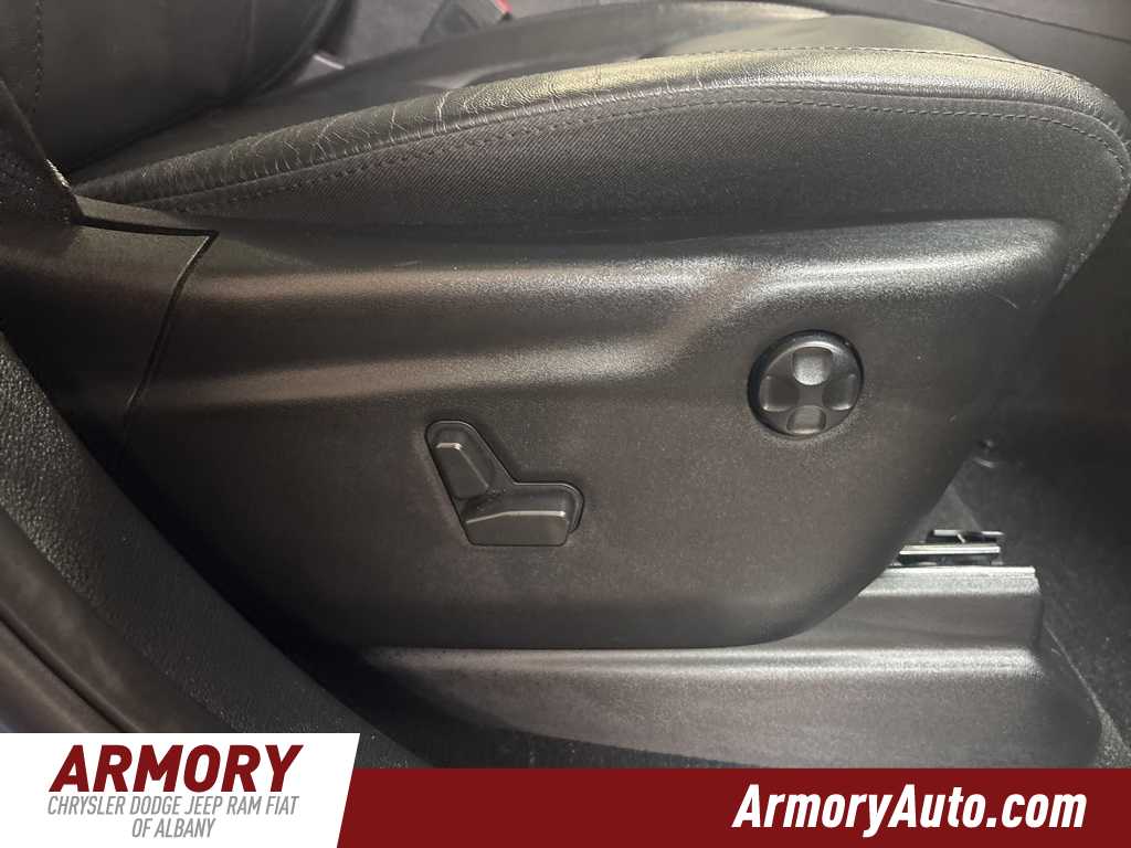 Thumbnail: 2021 Jeep Grand Cherokee - 42