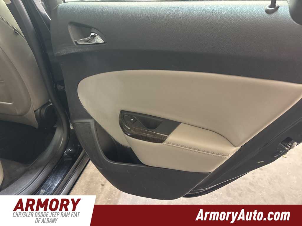 Thumbnail: 2014 Buick Verano - 28