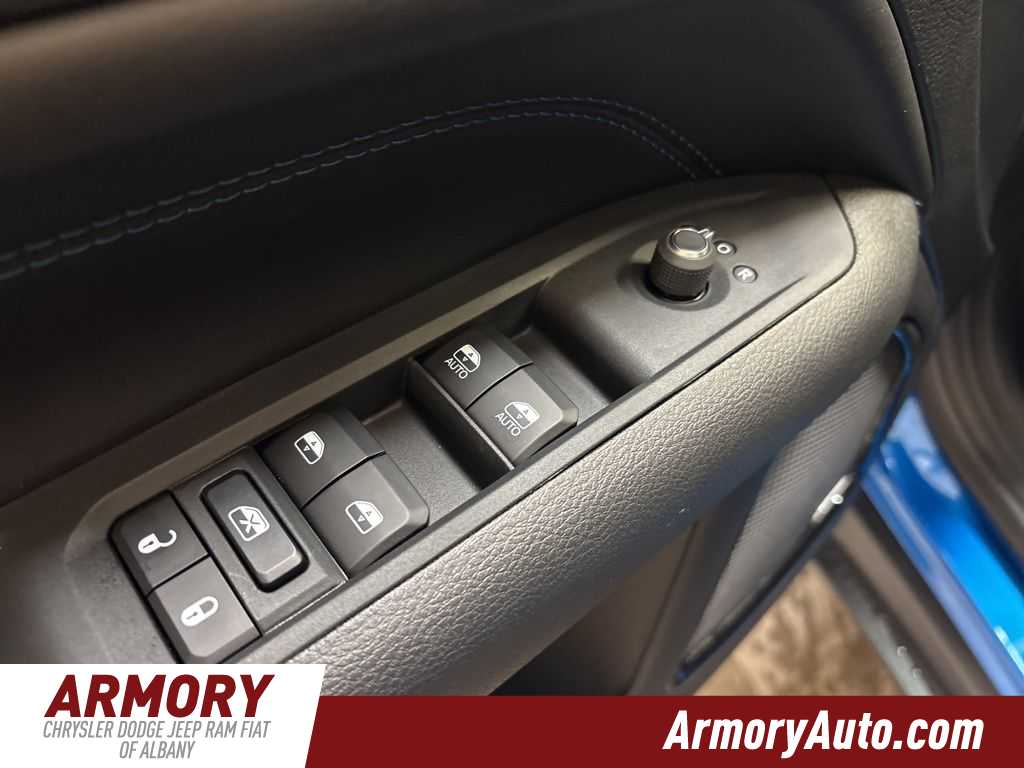 Thumbnail: 2026 Jeep Compass - 8