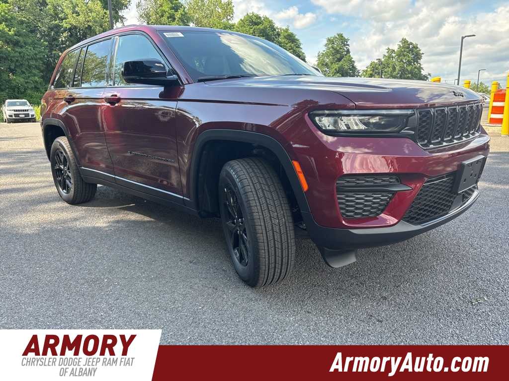 Thumbnail: 2025 Jeep Grand Cherokee - 3