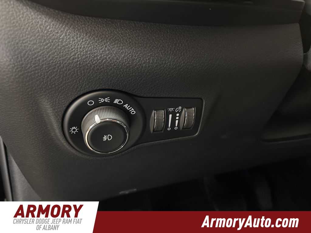 Thumbnail: 2026 Jeep Compass - 10