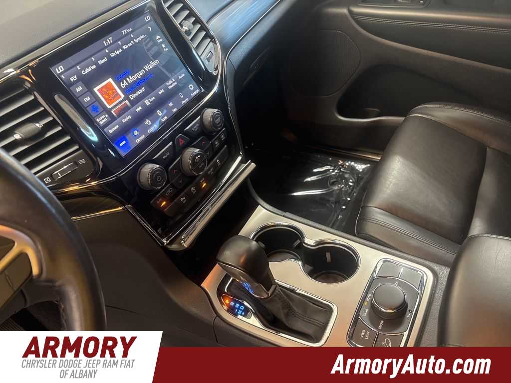 Thumbnail: 2021 Jeep Grand Cherokee - 17