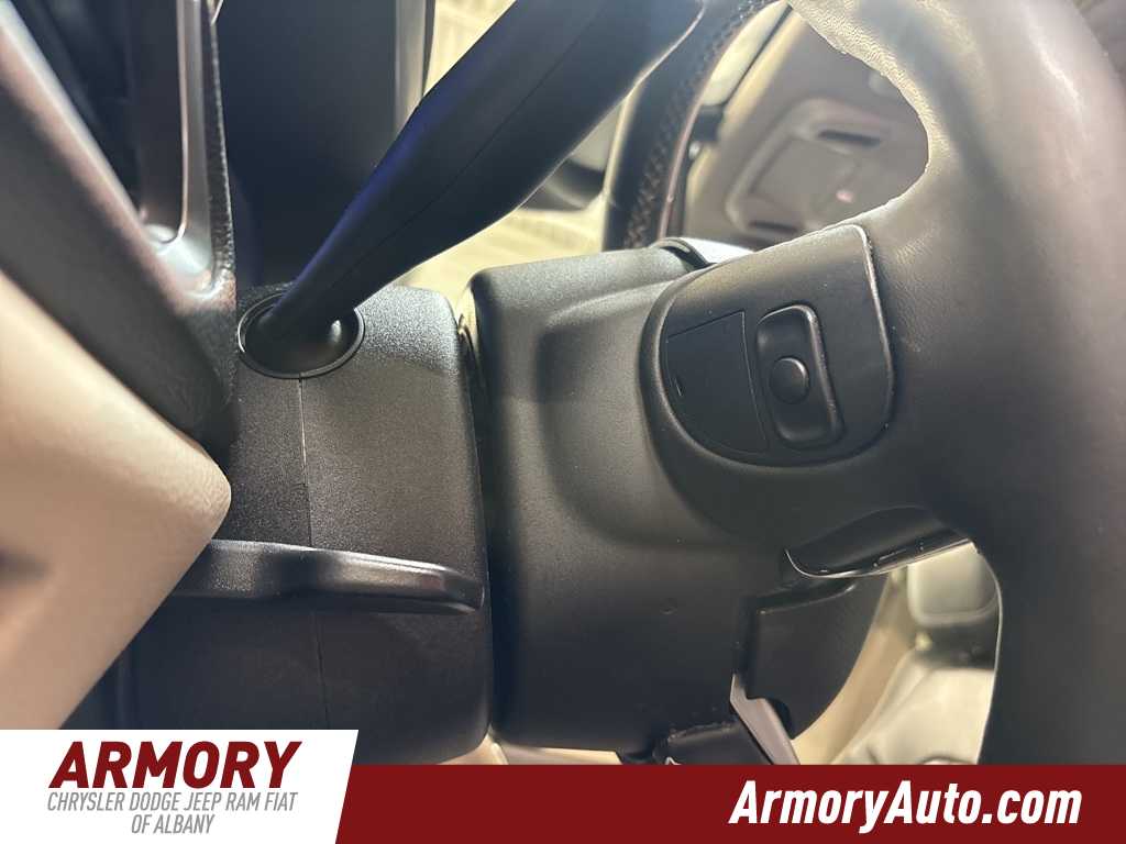 Thumbnail: 2023 Chrysler Pacifica - 11