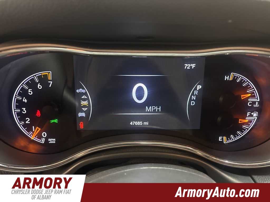 Thumbnail: 2020 Jeep Grand Cherokee - 15