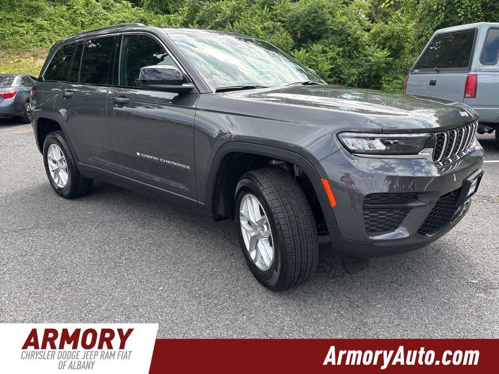 Thumbnail: 2025 Jeep Grand Cherokee - 3