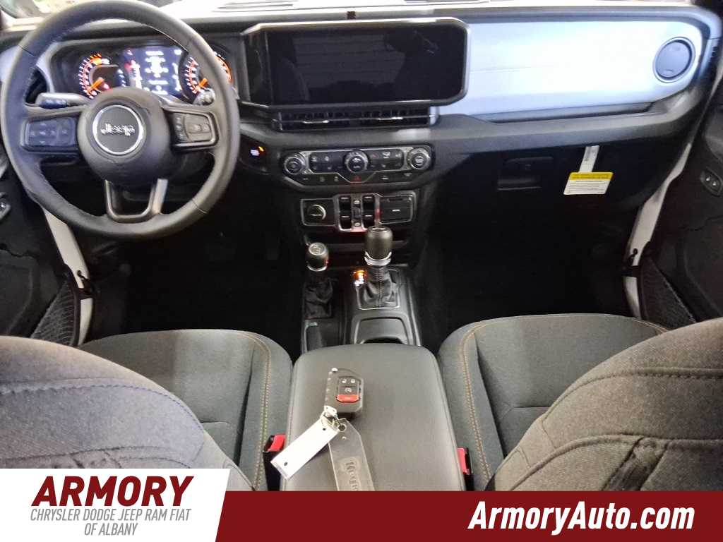 Thumbnail: 2025 Jeep Wrangler - 32