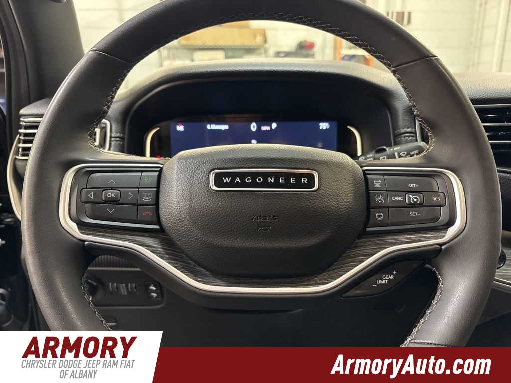 Thumbnail: 2024 Jeep Wagoneer - 15