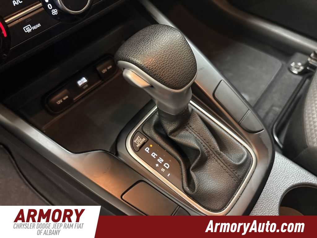 Thumbnail: 2023 Kia Soul - 19