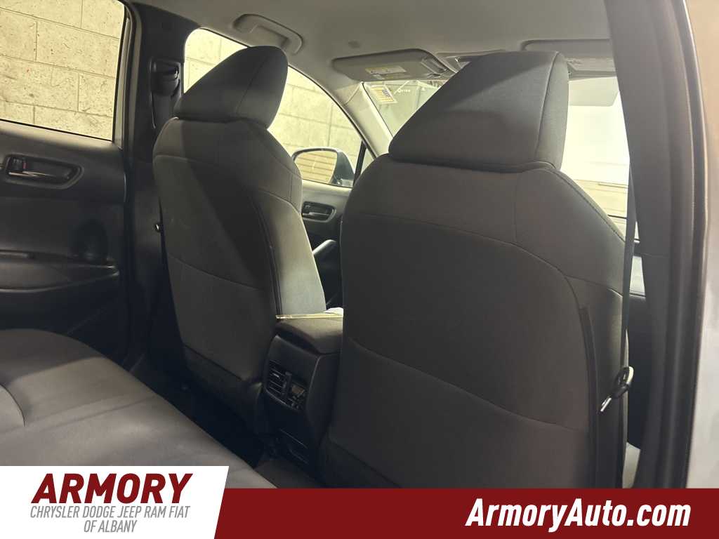 Thumbnail: 2022 Toyota Corolla Cross - 27