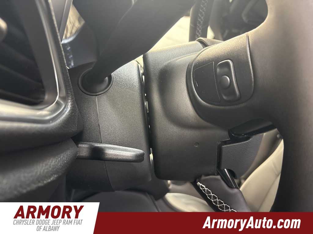 Thumbnail: 2026 Chrysler Pacifica - 13