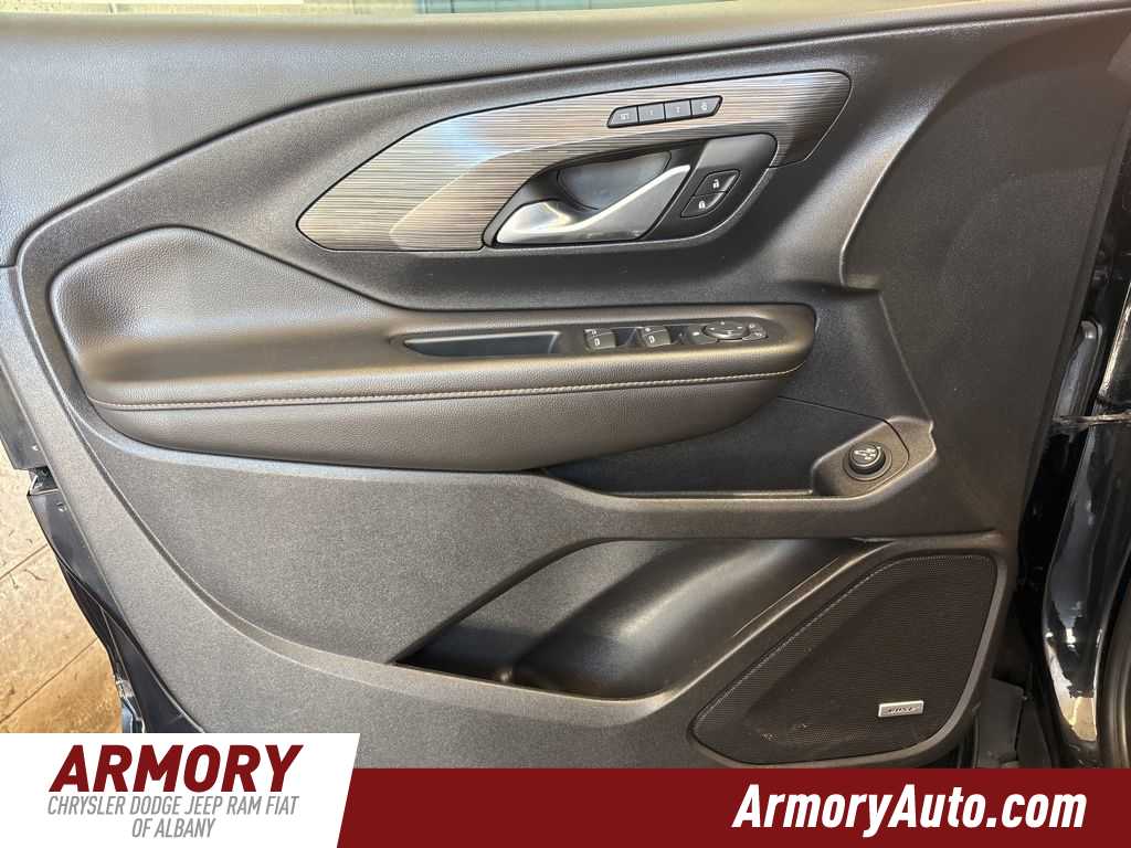 Thumbnail: 2020 GMC Terrain - 6