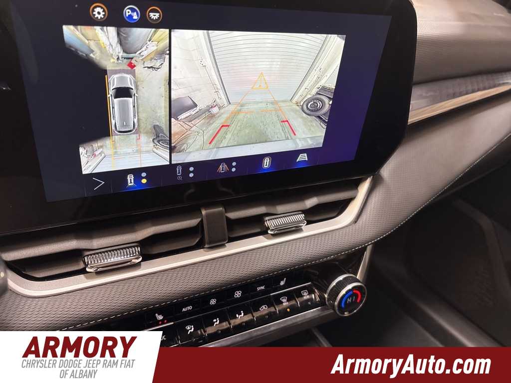 Thumbnail: 2025 Chevrolet Equinox - 19