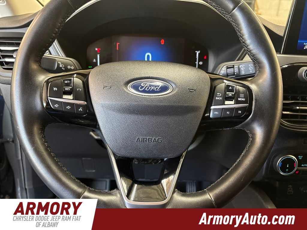 Thumbnail: 2024 Ford Escape - 14