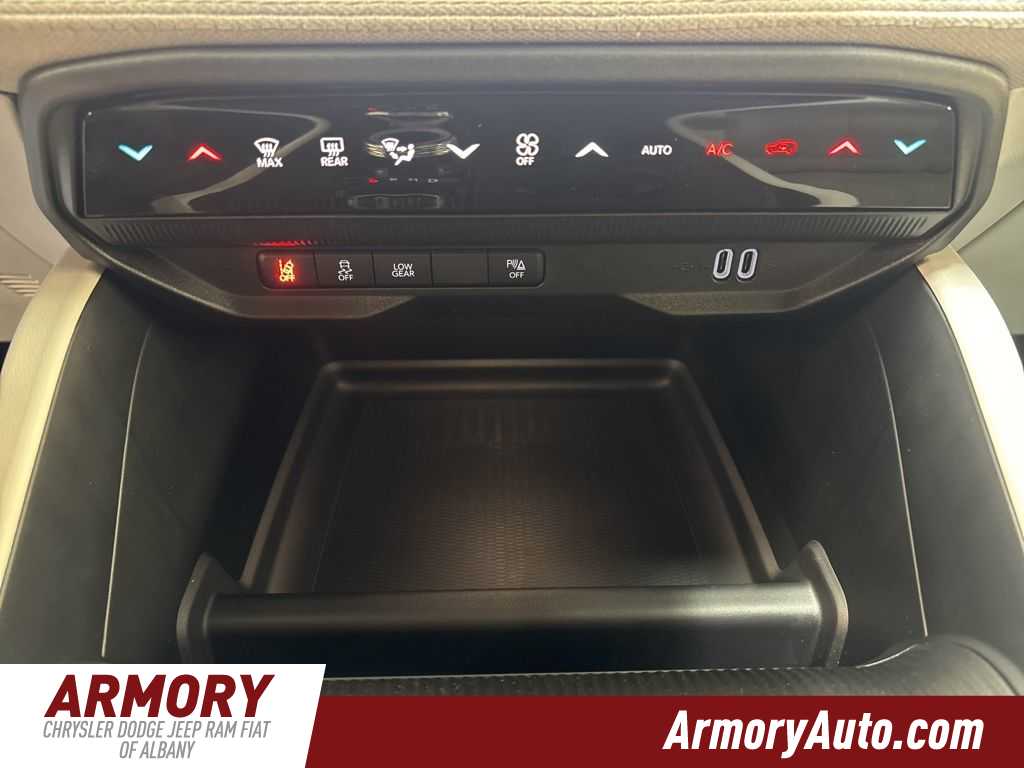 Thumbnail: 2026 Jeep Cherokee - 18