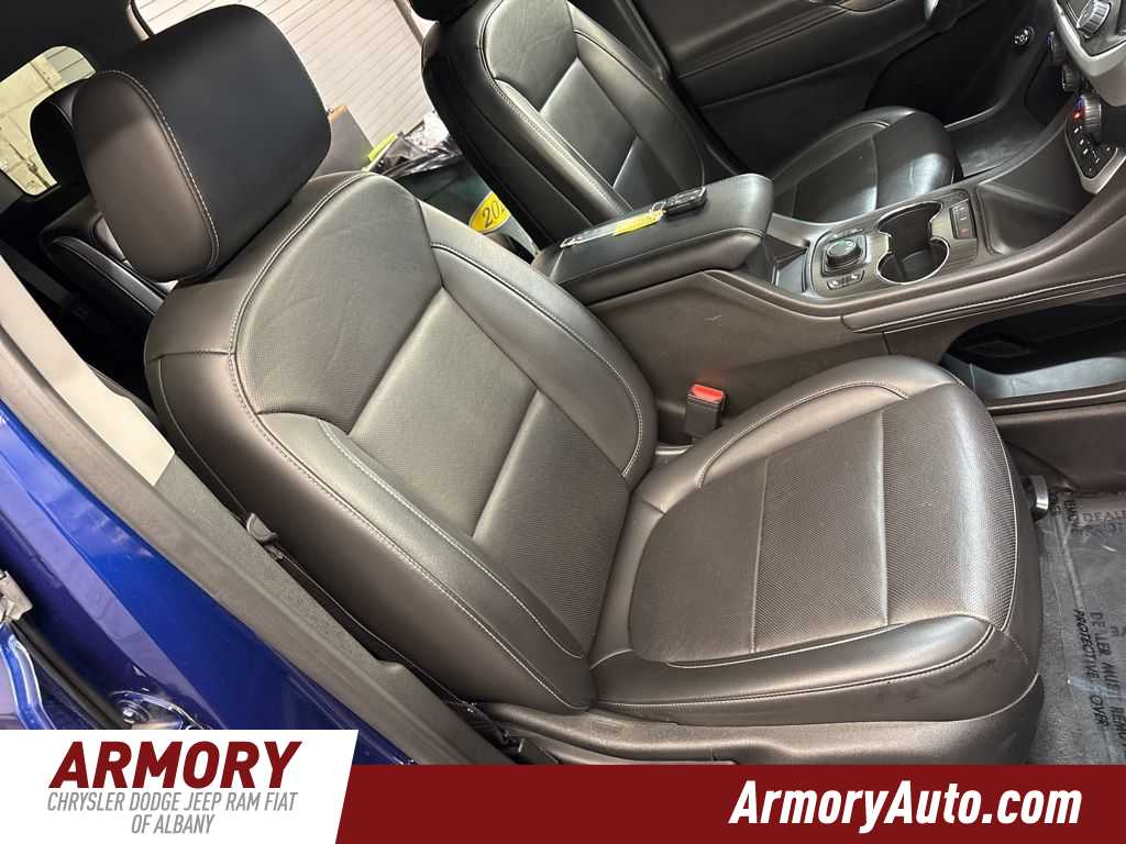 Thumbnail: 2023 GMC Acadia - 42