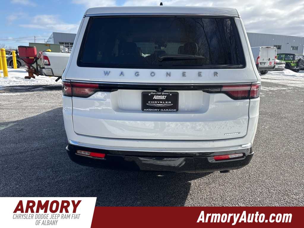 Thumbnail: 2024 Jeep Wagoneer - 5