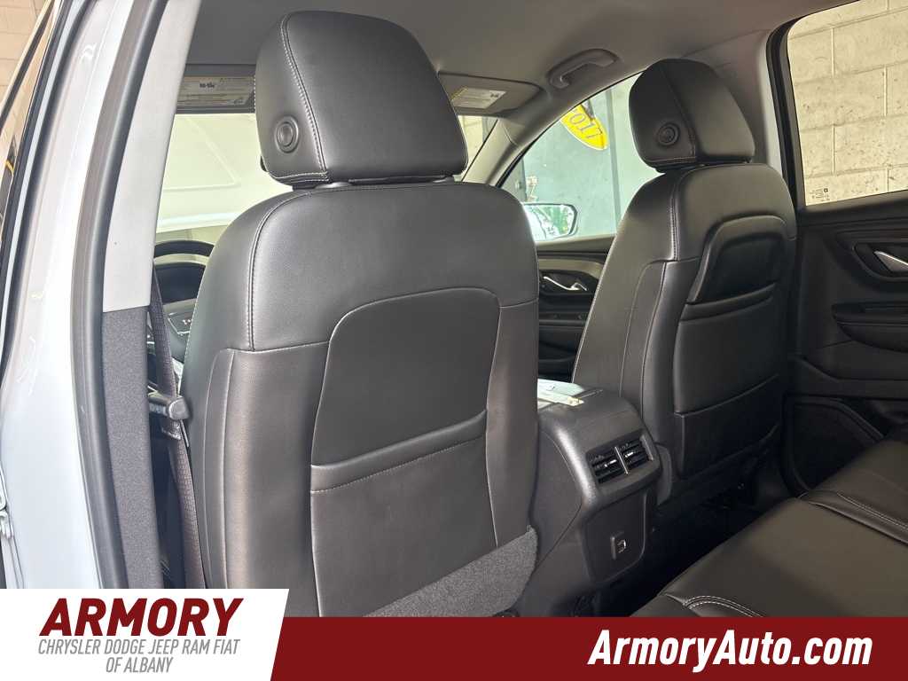 Thumbnail: 2022 GMC Terrain - 33