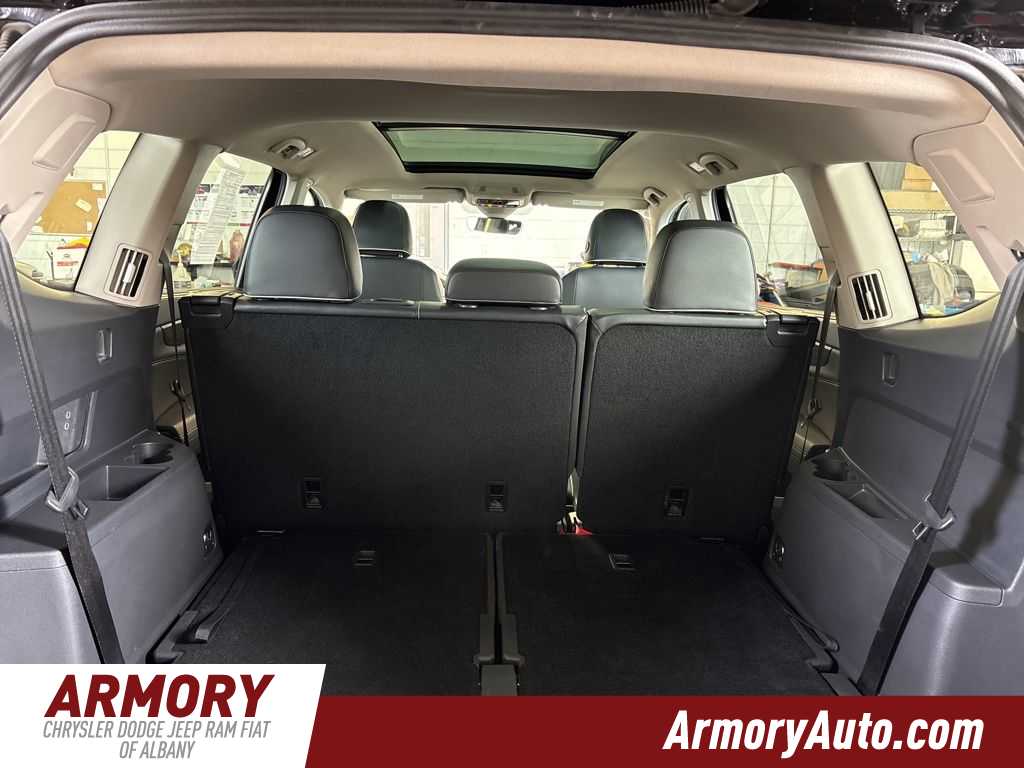 Thumbnail: 2024 Volkswagen Atlas - 36