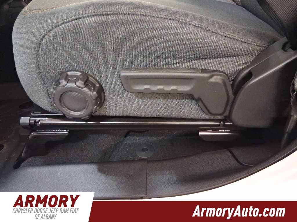 Thumbnail: 2025 Jeep Wrangler - 13