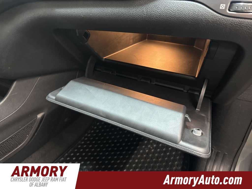 Thumbnail: 2020 Jeep Cherokee - 38