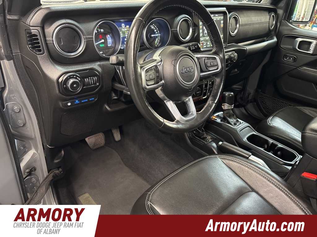 Thumbnail: 2022 Jeep Wrangler - 9