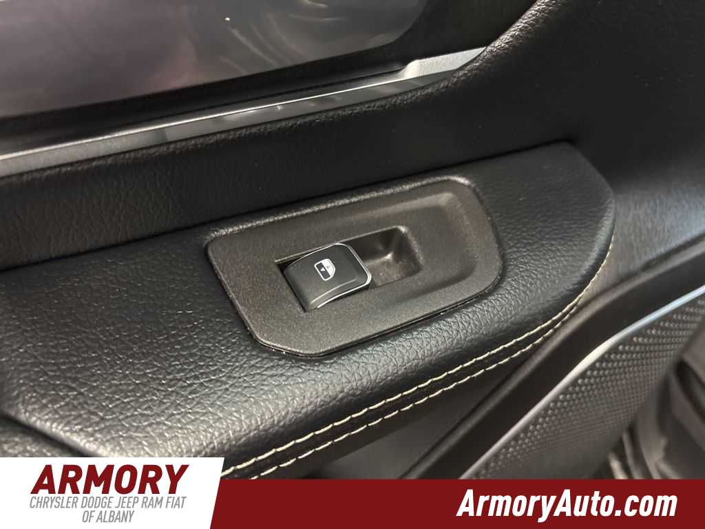 Thumbnail: 2026 RAM 1500 - 25