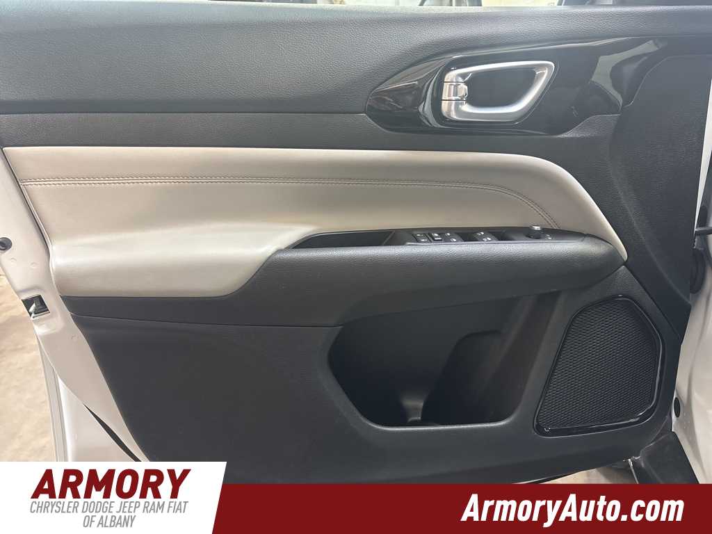 Thumbnail: 2022 Jeep Compass - 7