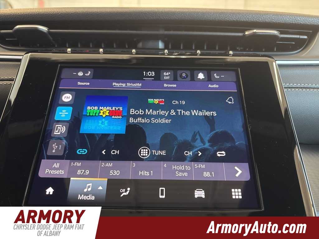 Thumbnail: 2025 Jeep Grand Cherokee L - 17