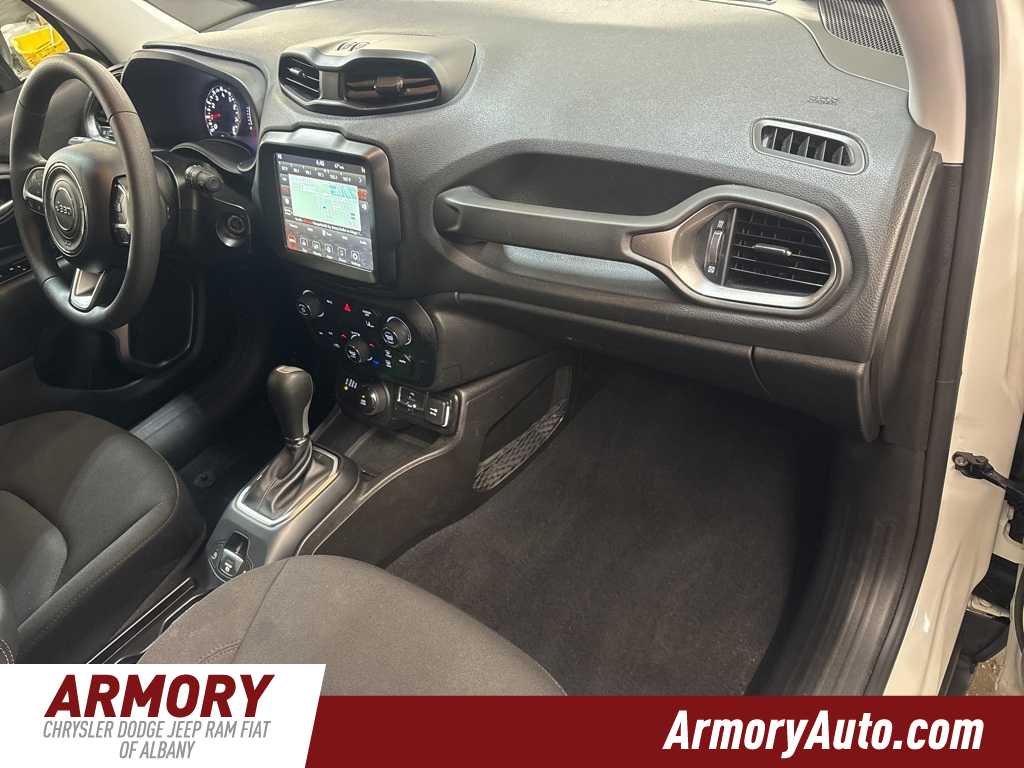 Thumbnail: 2023 Jeep Renegade - 34