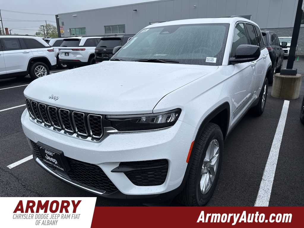 2025 Jeep Grand Cherokee Laredo -
                  Albany, NY