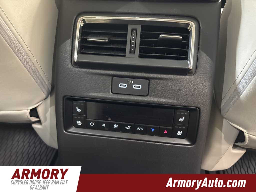 Thumbnail: 2024 Mazda CX-90 - 36