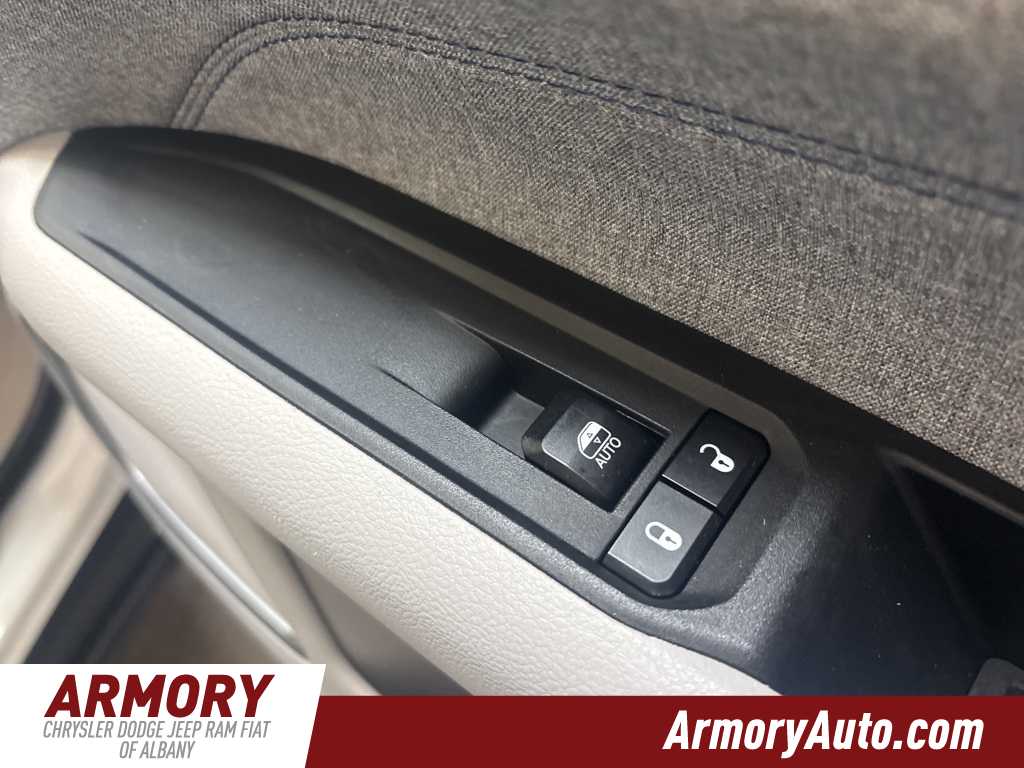 Thumbnail: 2024 Jeep Compass - 36