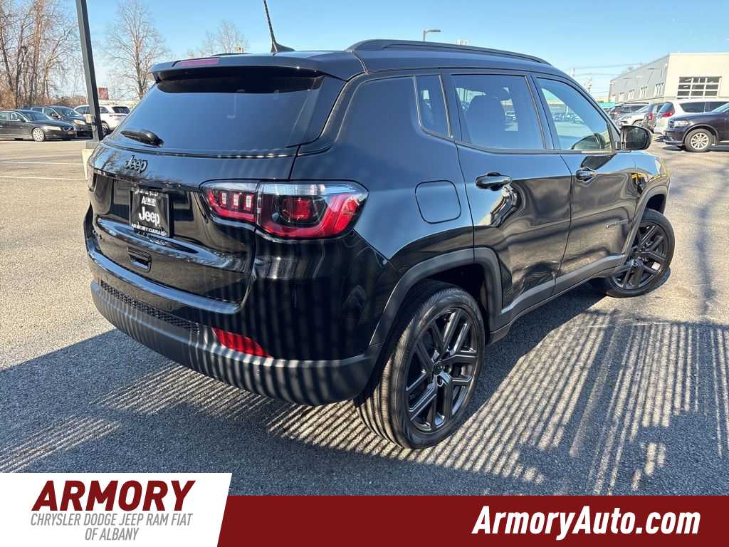 Thumbnail: 2026 Jeep Compass - 4