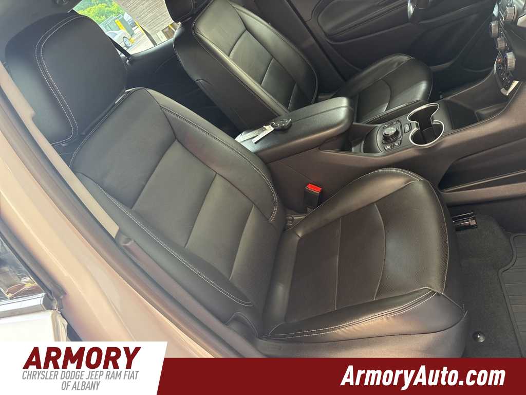 Thumbnail: 2022 GMC Terrain - 46