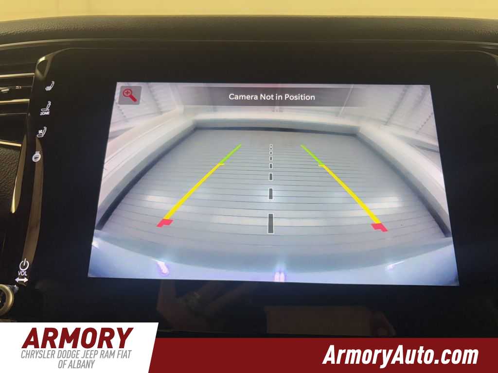 Thumbnail: 2024 Jeep Wagoneer - 20