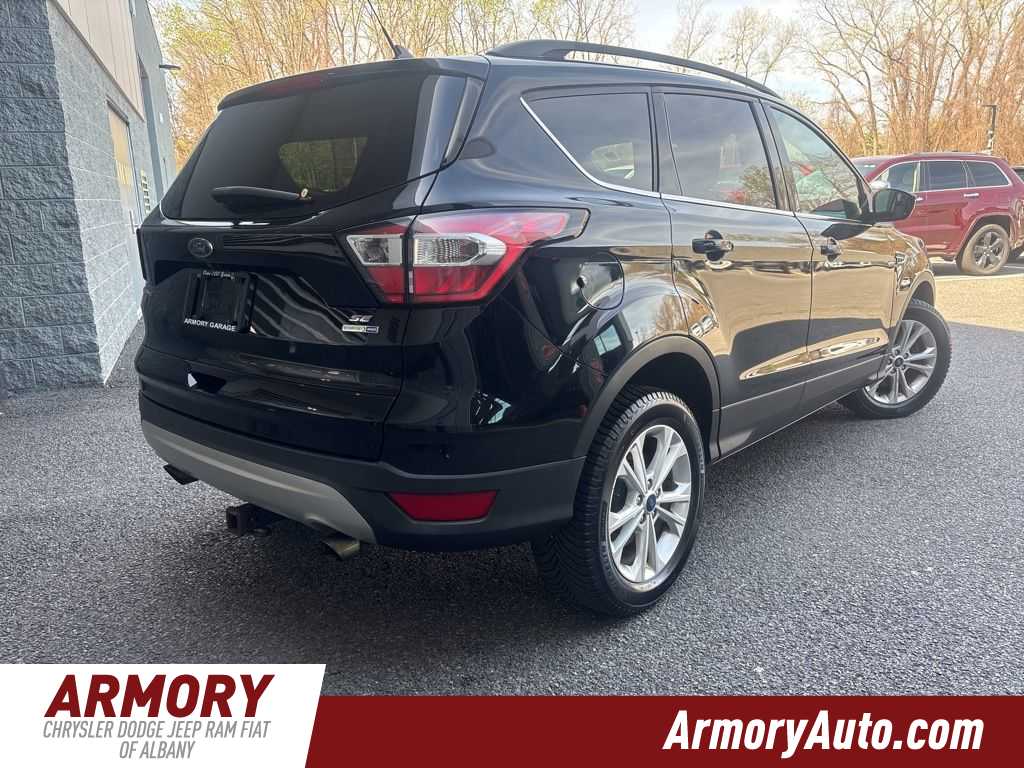 Thumbnail: 2018 Ford Escape - 4