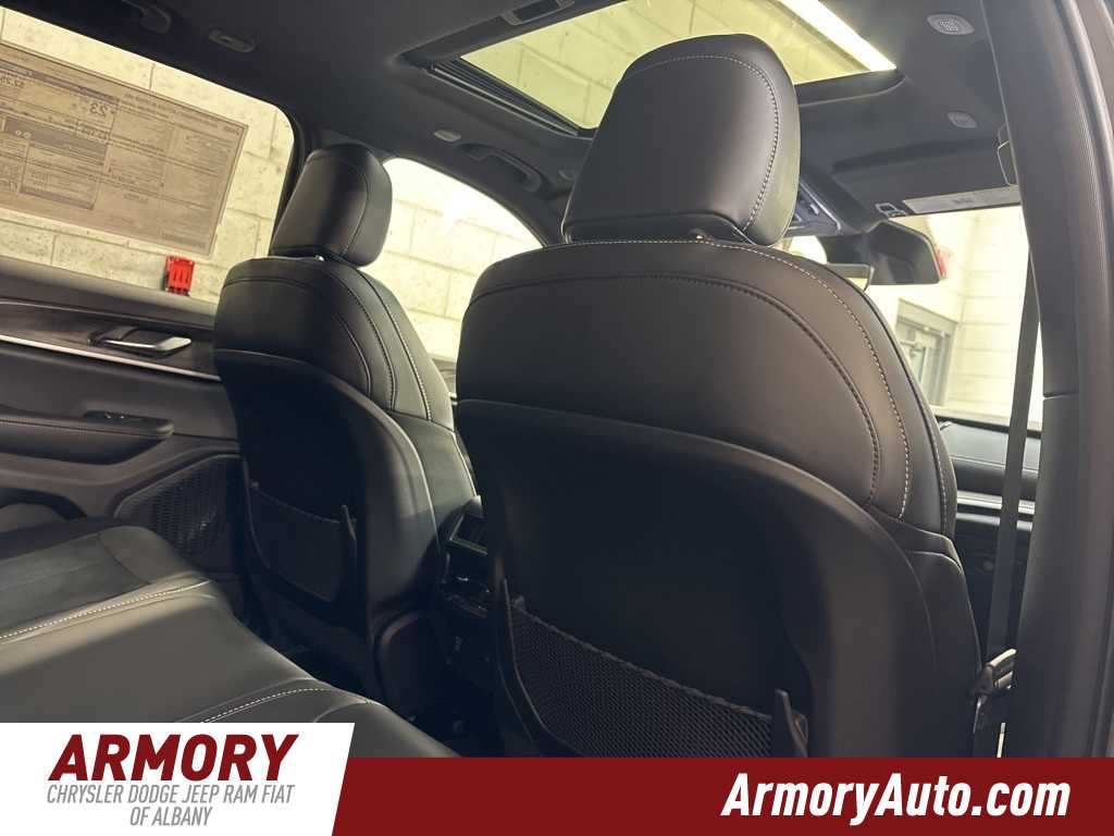 Thumbnail: 2026 Jeep Grand Cherokee - 31