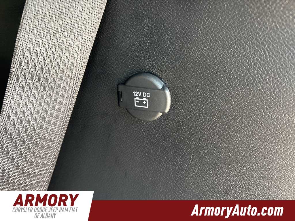 Thumbnail: 2026 Chrysler Pacifica - 35