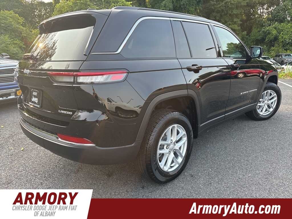 New 2025 Jeep Grand Cherokee Laredo X SUV