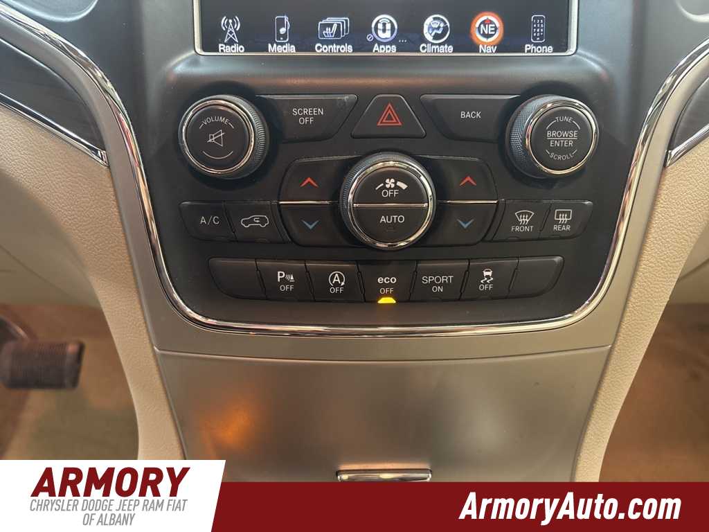 Thumbnail: 2016 Jeep Grand Cherokee - 20