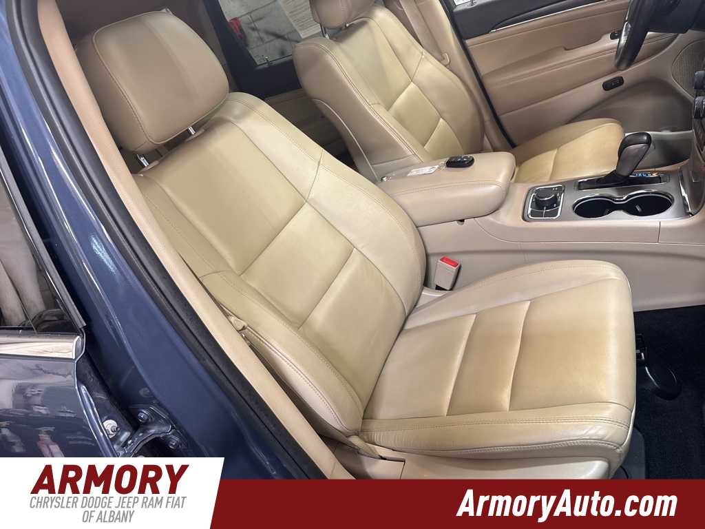 Thumbnail: 2020 Jeep Grand Cherokee - 35