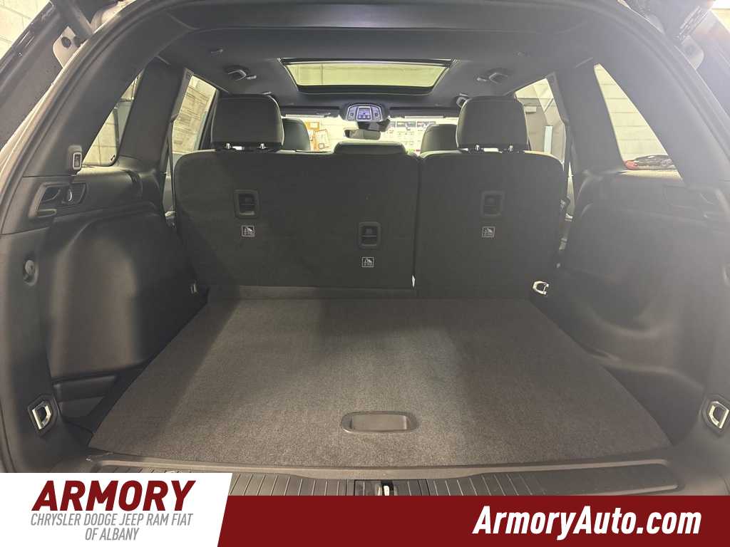 Thumbnail: 2025 Jeep Grand Cherokee - 27