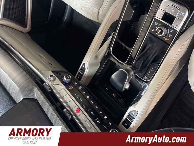 Thumbnail: 2023 Kia Telluride - 14