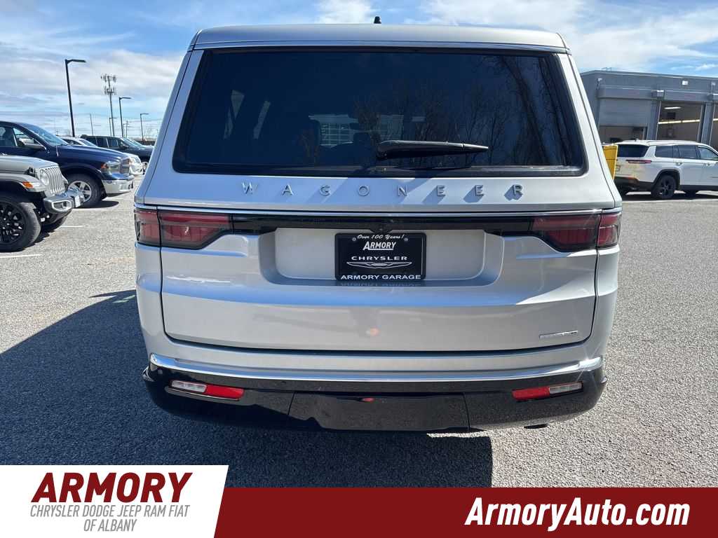 Thumbnail: 2024 Jeep Wagoneer - 5