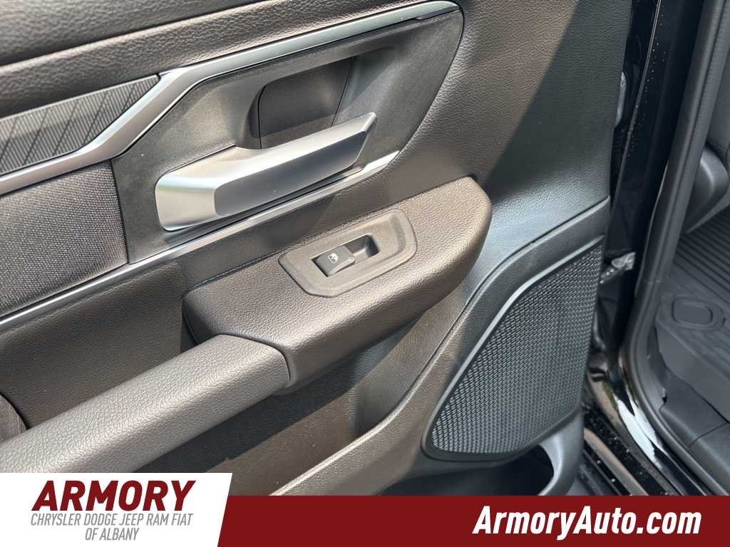 Thumbnail: 2026 RAM 1500 - 25