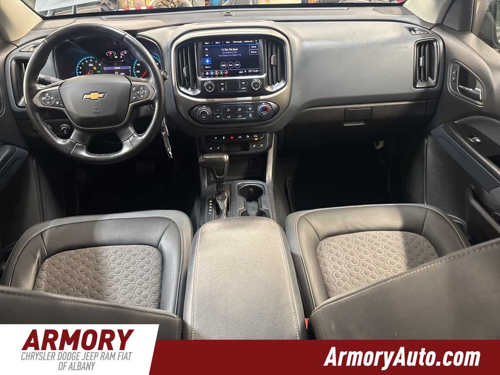 Thumbnail: 2021 Chevrolet Colorado - 32