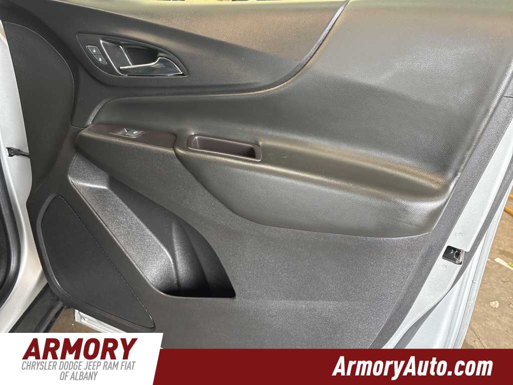 Thumbnail: 2022 Chevrolet Equinox - 42